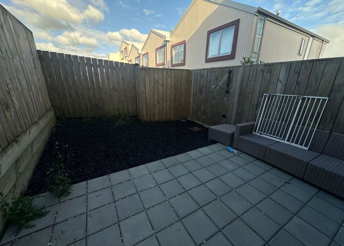  at 35 Helen Jenepher Lane, Mount Wellington, Mount Wellington, Auckland City, Auckland