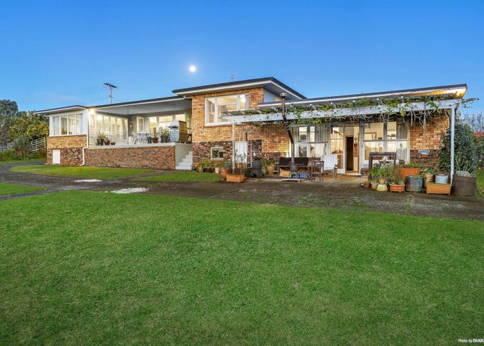  at 22 Murray Road, Te Atatu Peninsula, Auckland