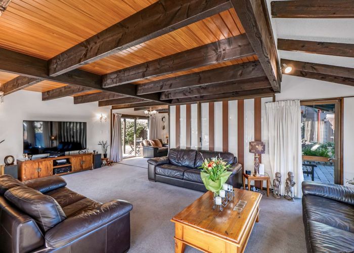  at 8 Payling Lane, Mairehau, Christchurch City, Canterbury