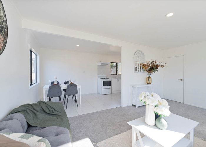  at 1/26 Karepo Crescent, Ranui, Auckland