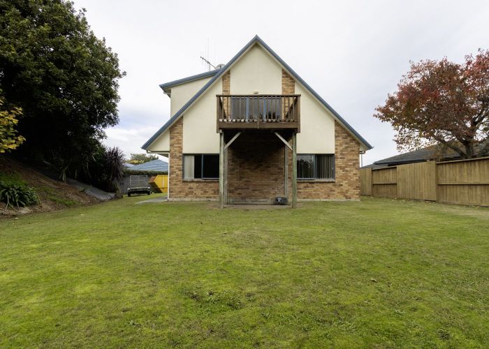  at 6 Knox Place, Leamington, Cambridge