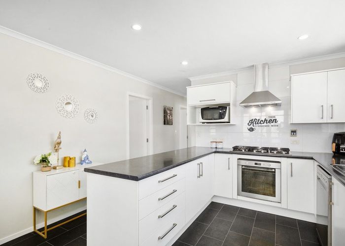  at 5 Best Street, Wainuiomata, Lower Hutt, Wellington