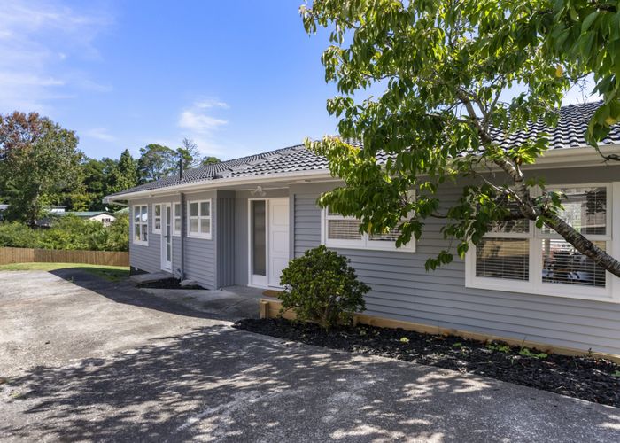  at 12 Kiernan Place, Kelston, Waitakere City, Auckland