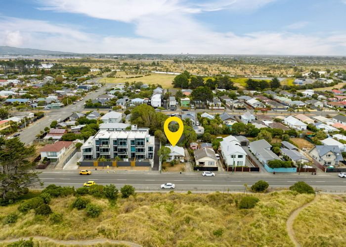  at 271 Marine Parade, New Brighton, Christchurch