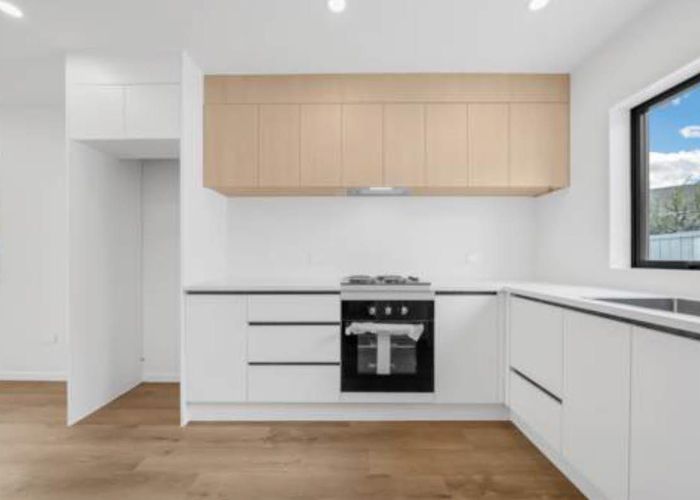  at 28C Sunlands Drive, Manurewa, Auckland