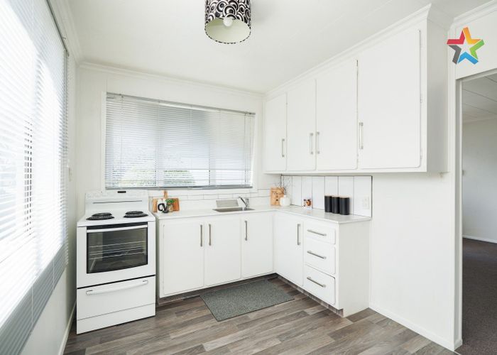 at 206 Lorn Street, Glengarry, Invercargill, Southland