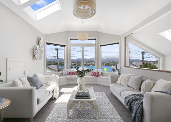  at 66 Overtoun Terrace, Hataitai, Wellington