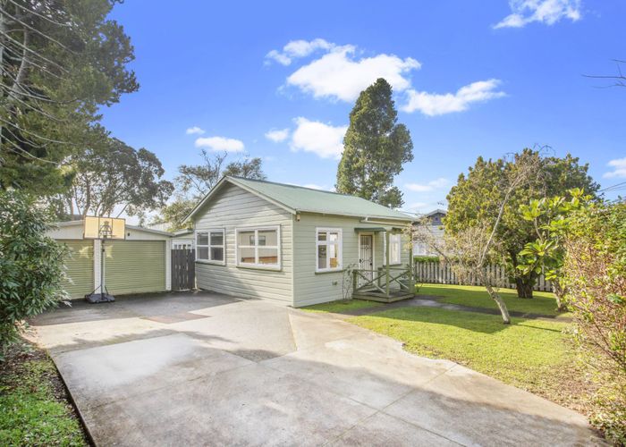  at 19 Rimu Street, New Lynn, Auckland