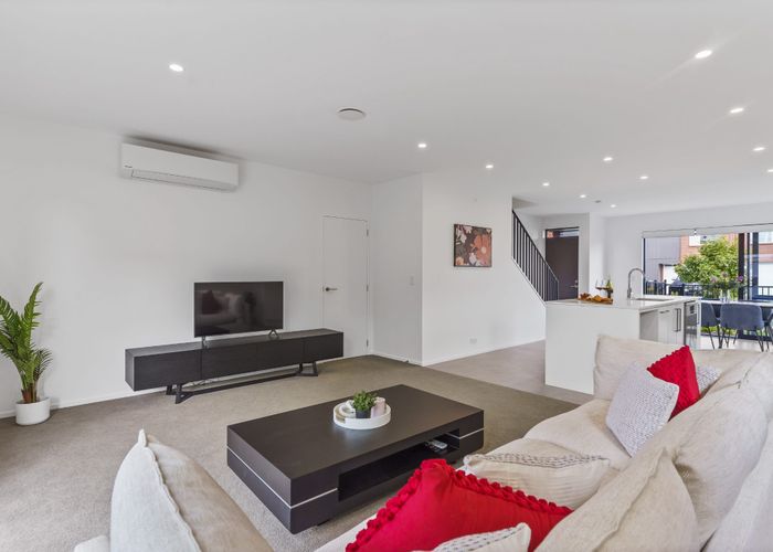  at 23 Whimbrel Road, Flat Bush, Manukau City, Auckland