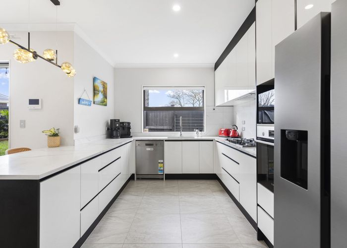  at 30a Birman Close, Half Moon Bay, Manukau City, Auckland