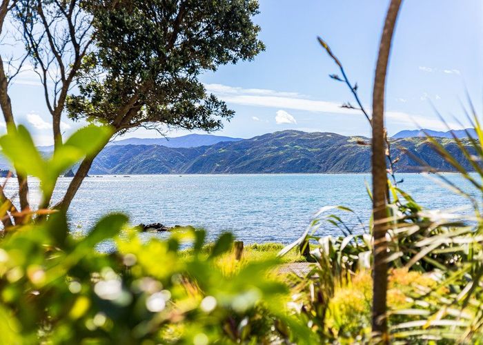  at 146 Breaker Bay Rd, Breaker Bay, Wellington, Wellington