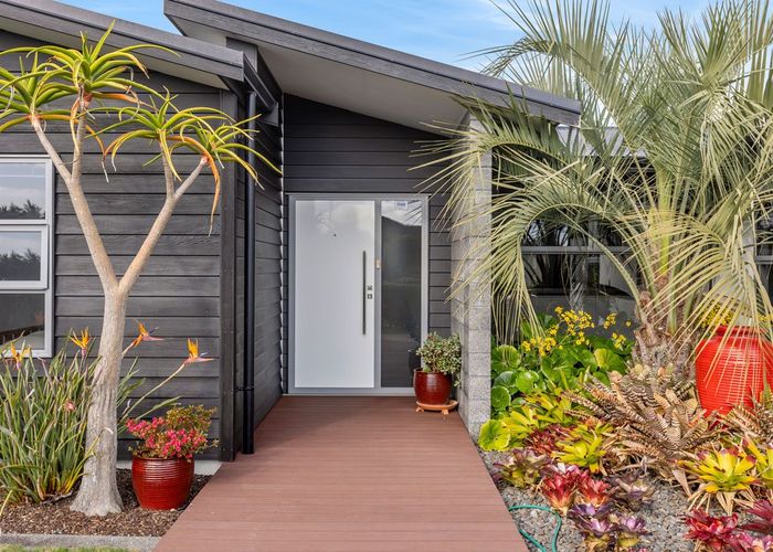  at 4 Wentworth Lane, Waiwhakaiho, New Plymouth, Taranaki