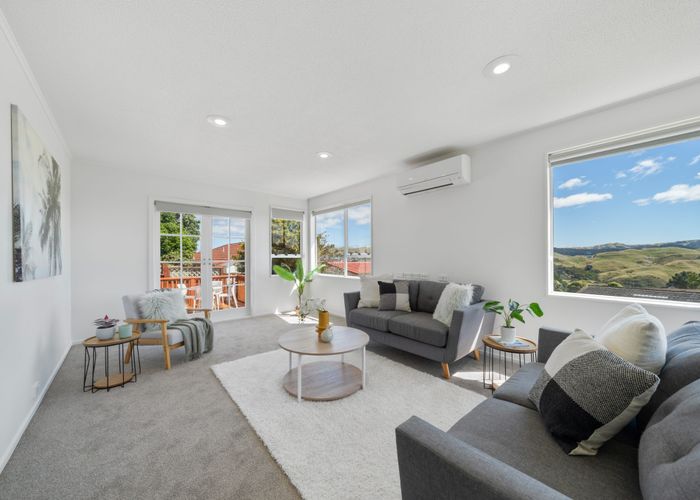  at 4 Maraval Crescent, Grenada Village, Wellington, Wellington