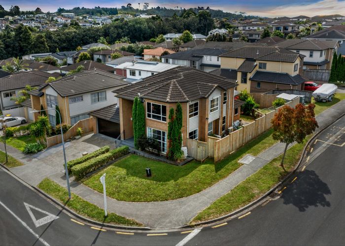  at 22 Muirlea Drive, Flat Bush, Auckland
