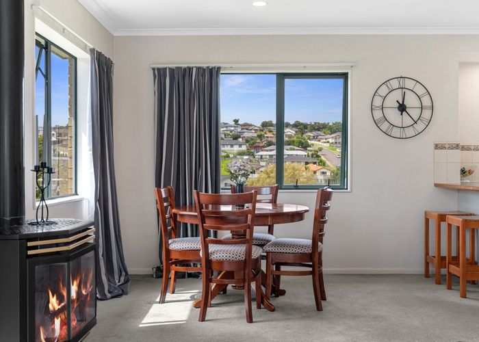  at 15 Karamu Terrace, Pyes Pa, Tauranga