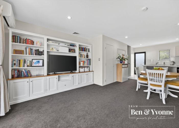  at 5J Dryden Place, Mount Wellington, Auckland City, Auckland