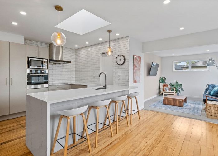  at 71 Vincent Street, Howick, Auckland