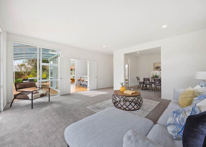  at 15 Advance Way, Albany, North Shore City, Auckland