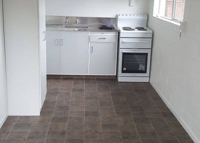  at 53 Barrie Crescent, Silverdale, Hamilton