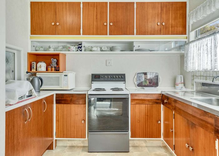  at 90 / 90A Mount View Drive, Mangakakahi, Rotorua, Bay Of Plenty