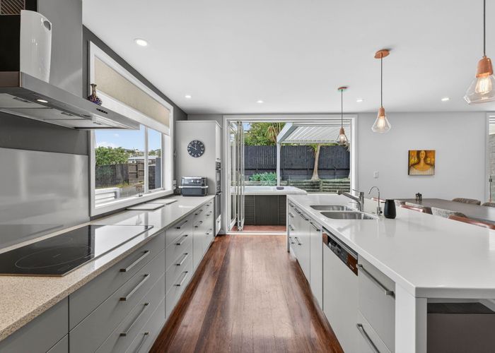  at 6 Hilltop Street, Remuera, Auckland City, Auckland