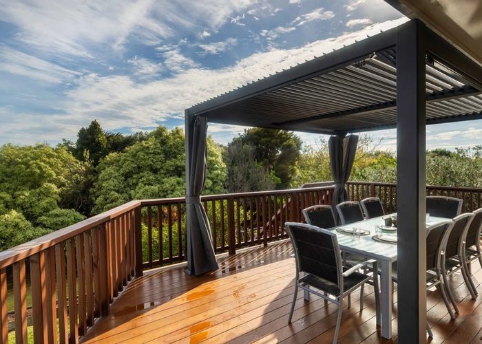  at 180 Methuen Road, New Windsor, Auckland