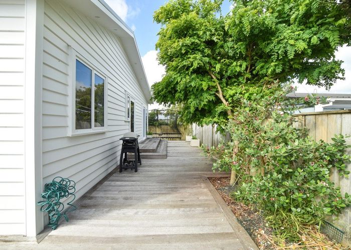  at 272b Dickson Road, Papamoa, Tauranga, Bay Of Plenty