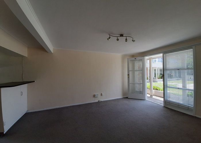  at 22M Aratonga Avenue, Greenlane, Auckland City, Auckland