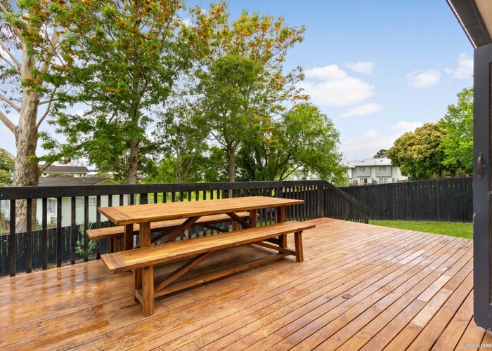  at 18 Murillo Place, Henderson, Auckland