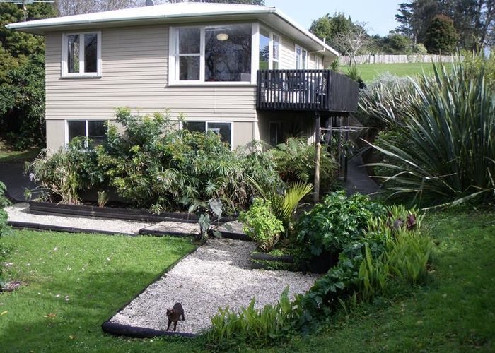  at 17 Cotswold Lane, Mount Wellington, Auckland