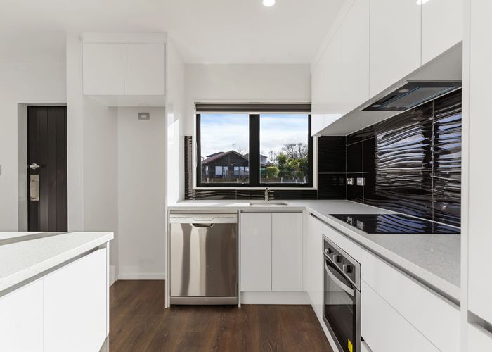  at 2C Melleray Place, Randwick Park, Manukau City, Auckland