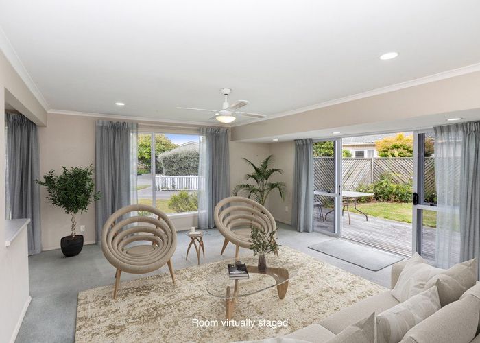  at 4 Sonia Place, Casebrook, Christchurch