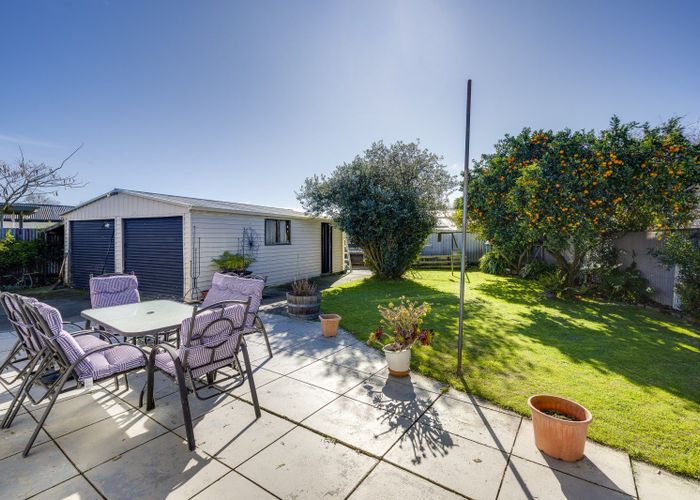  at 28 Henley Crescent, Pirimai, Napier