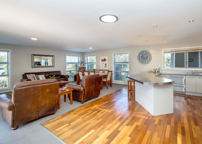  at 9 William Donald Drive, Solway, Masterton