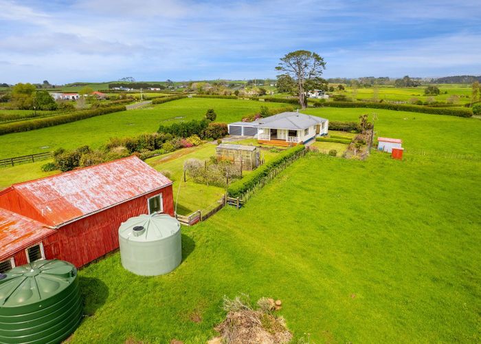 at 221 Stanley Road, Stratford East, Stratford, Taranaki