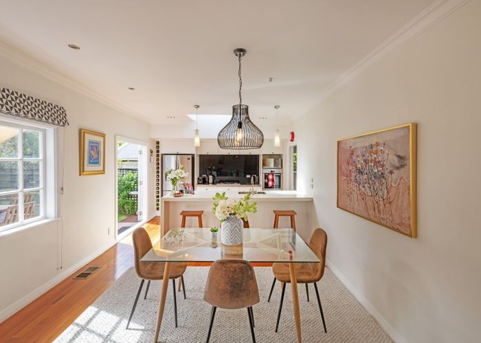  at 96 Ranui Crescent, Khandallah, Wellington