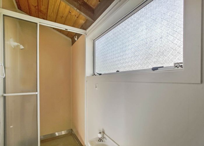  at 6/8 Otahuri Crescent, Greenlane, Auckland City, Auckland