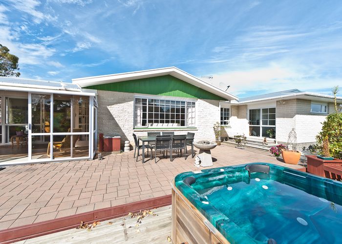  at 220 Watt Livingstone Road, Westmere, Whanganui
