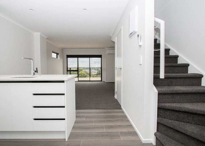  at 12/14 Ruakiwi Road, Hamilton Lake, Hamilton