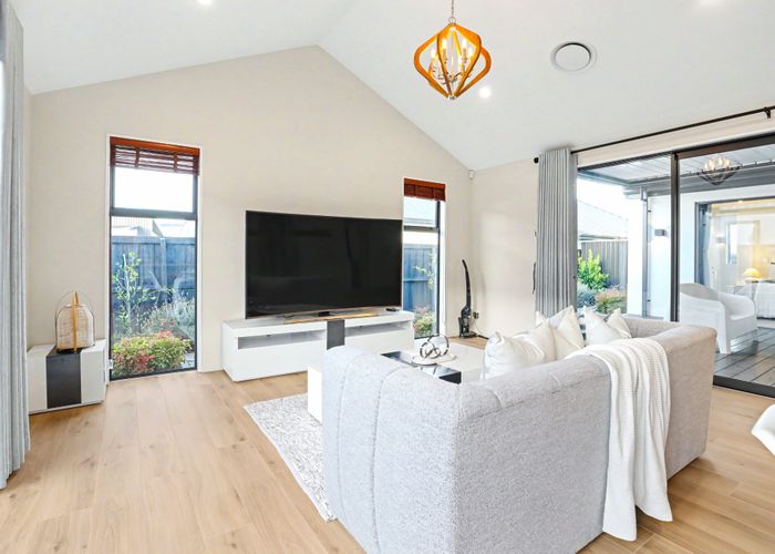  at 6 Kirkland Crescent, Harewood, Christchurch City, Canterbury