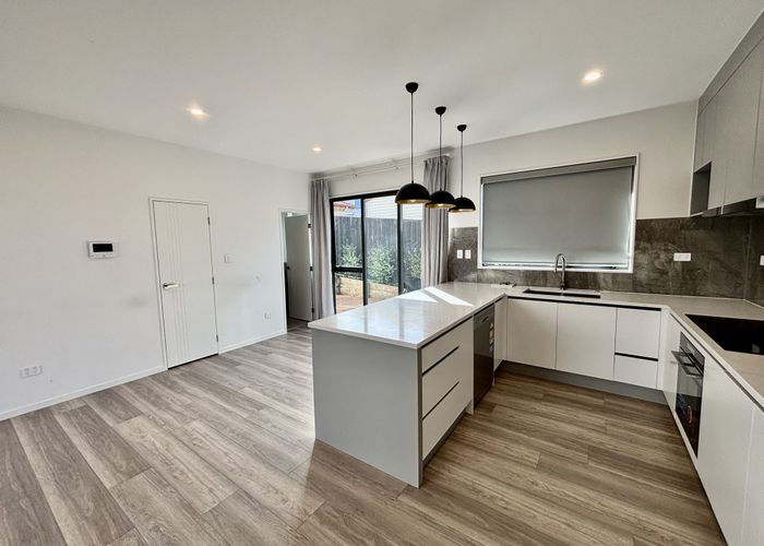  at 19B Line Road, Glen Innes, Auckland City, Auckland