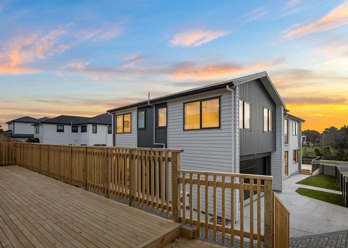  at 3 Tinaku Road, Flat Bush, Auckland