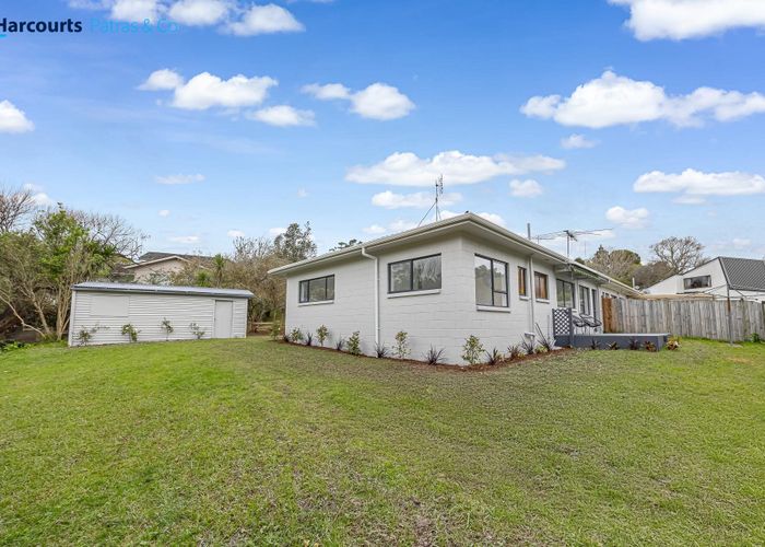  at 2/81 Stredwick Drive, Torbay, North Shore City, Auckland