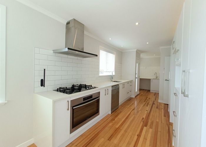  at 2 Cindy Place, Pakuranga, Auckland