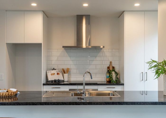  at 393 Devonport Road, Tauranga South, Tauranga, Bay Of Plenty