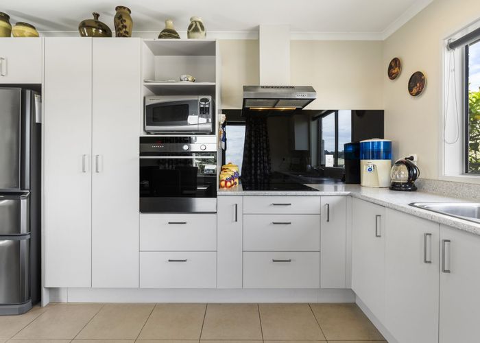  at 50/8 Village Place, Tuakau, Franklin, Auckland