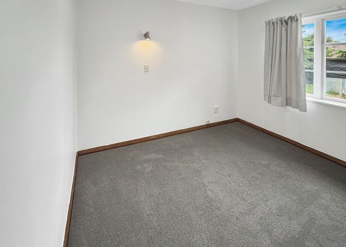  at 11 Boyd Avenue, Royal Oak, Auckland City, Auckland