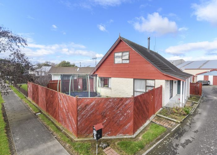  at 46 Acacia Street, Kelvin Grove, Palmerston North