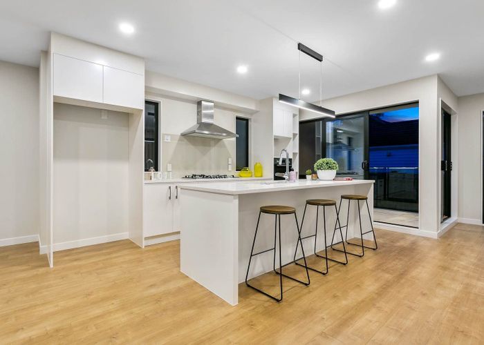  at 21D Roseberry Avenue, Birkenhead, North Shore City, Auckland