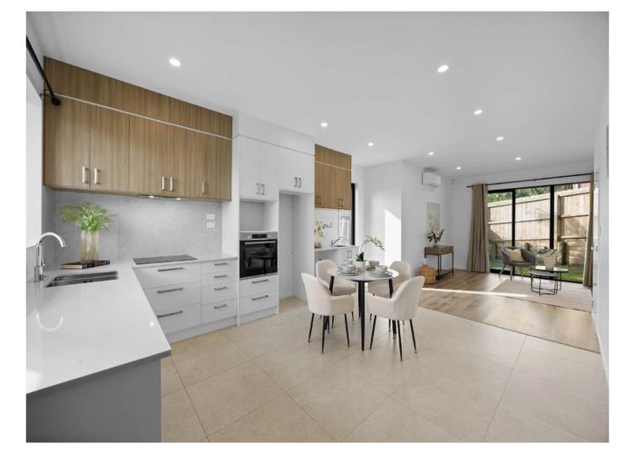  at 7/233 Great North Road, Henderson, Waitakere City, Auckland